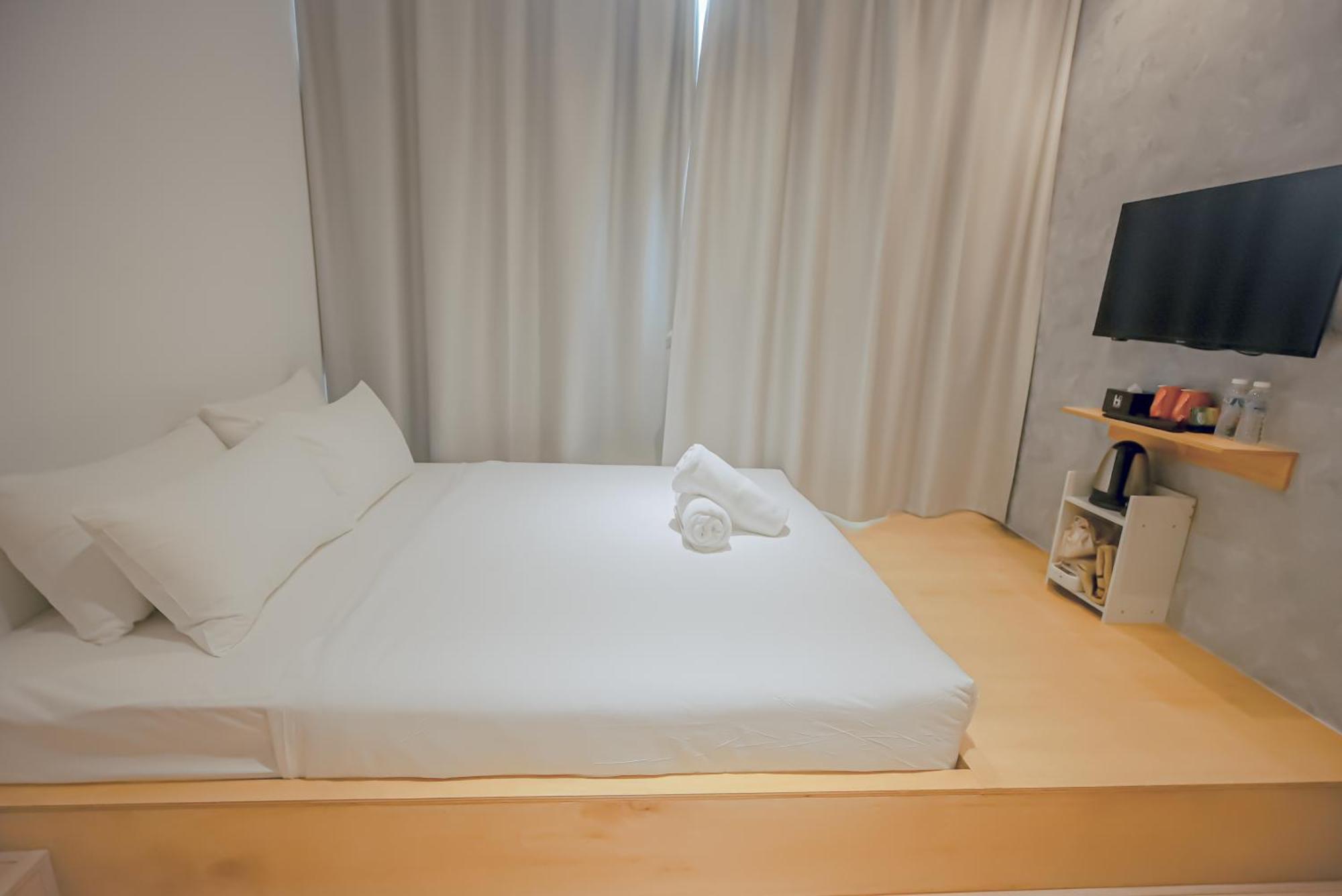 Double H Boutique Hotel كُوالا تيرينغانو المظهر الخارجي الصورة