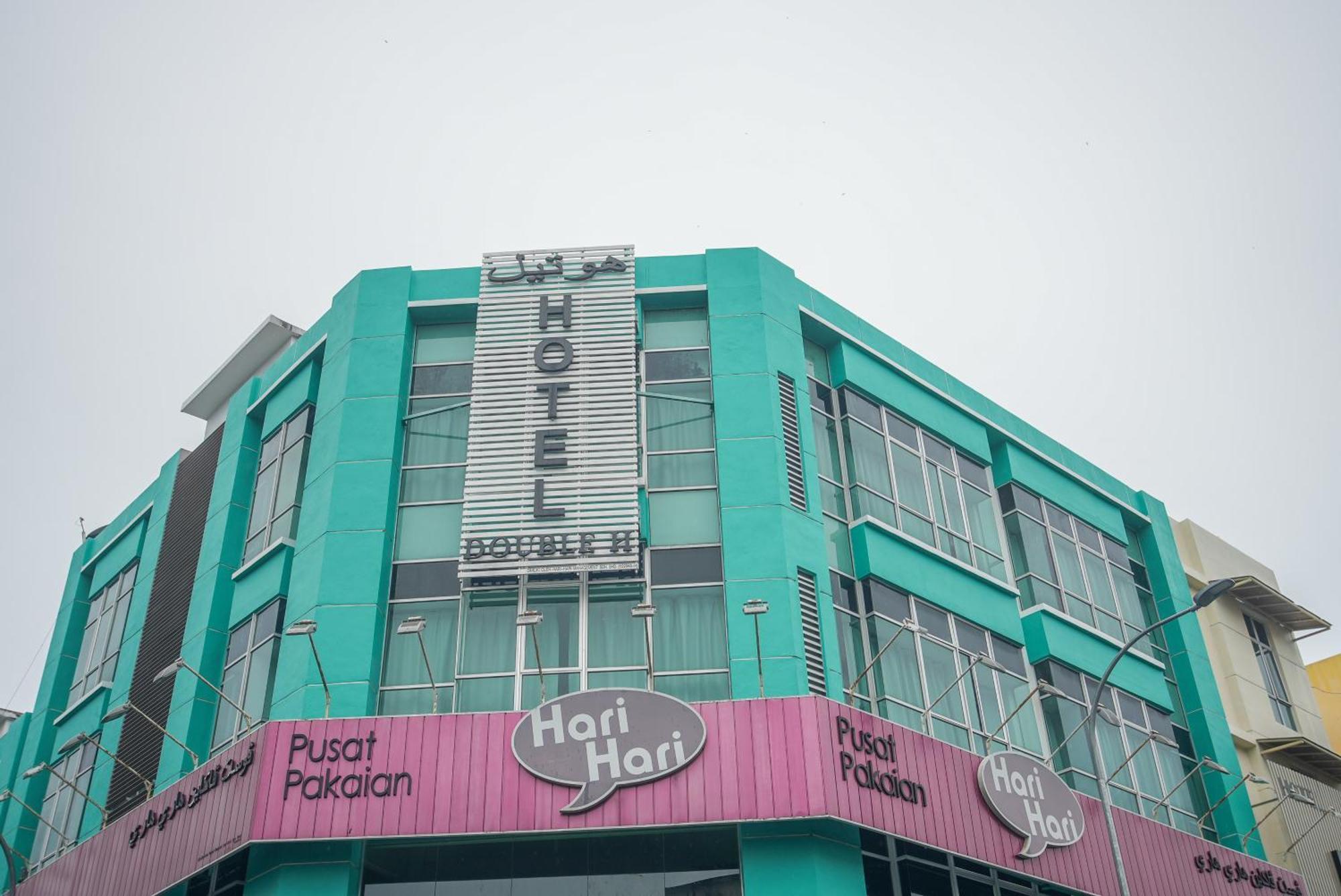 Double H Boutique Hotel كُوالا تيرينغانو المظهر الخارجي الصورة